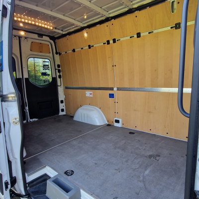 Transporter Sprinter Kasten 2