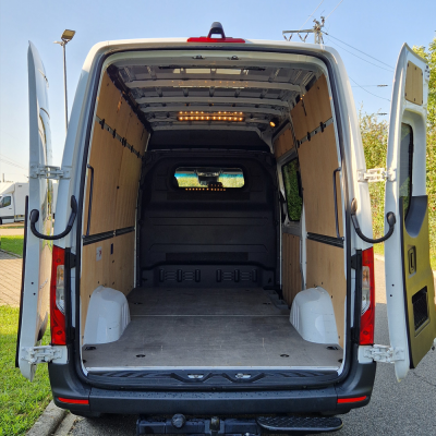Transporter Sprinter Kasten 4