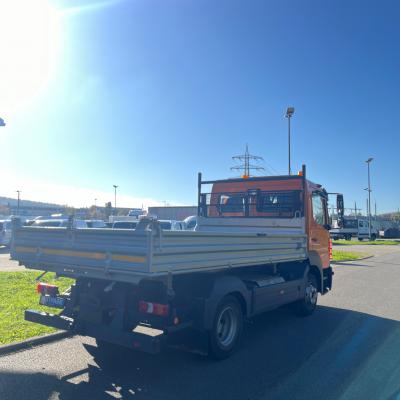 Atego 7,5/9 t Dreiseitenkipper