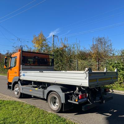 Atego 7,5/9 t Dreiseitenkipper