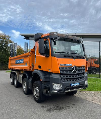 Arocs 4-Achser Dreiseitenkipper